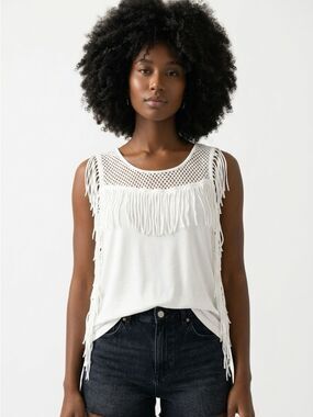 MONORENO | White Boho Fringe Tank Top